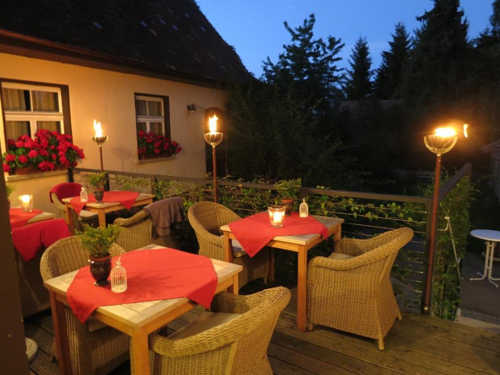 Gasthof Zum Goldenen Kreuz Wilhelmsdorf  Exterior foto